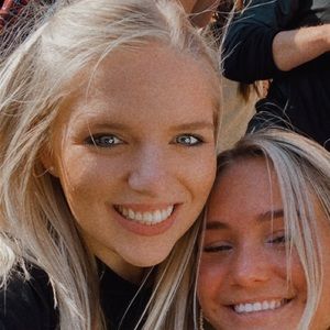 Meet your Posher, Bailey